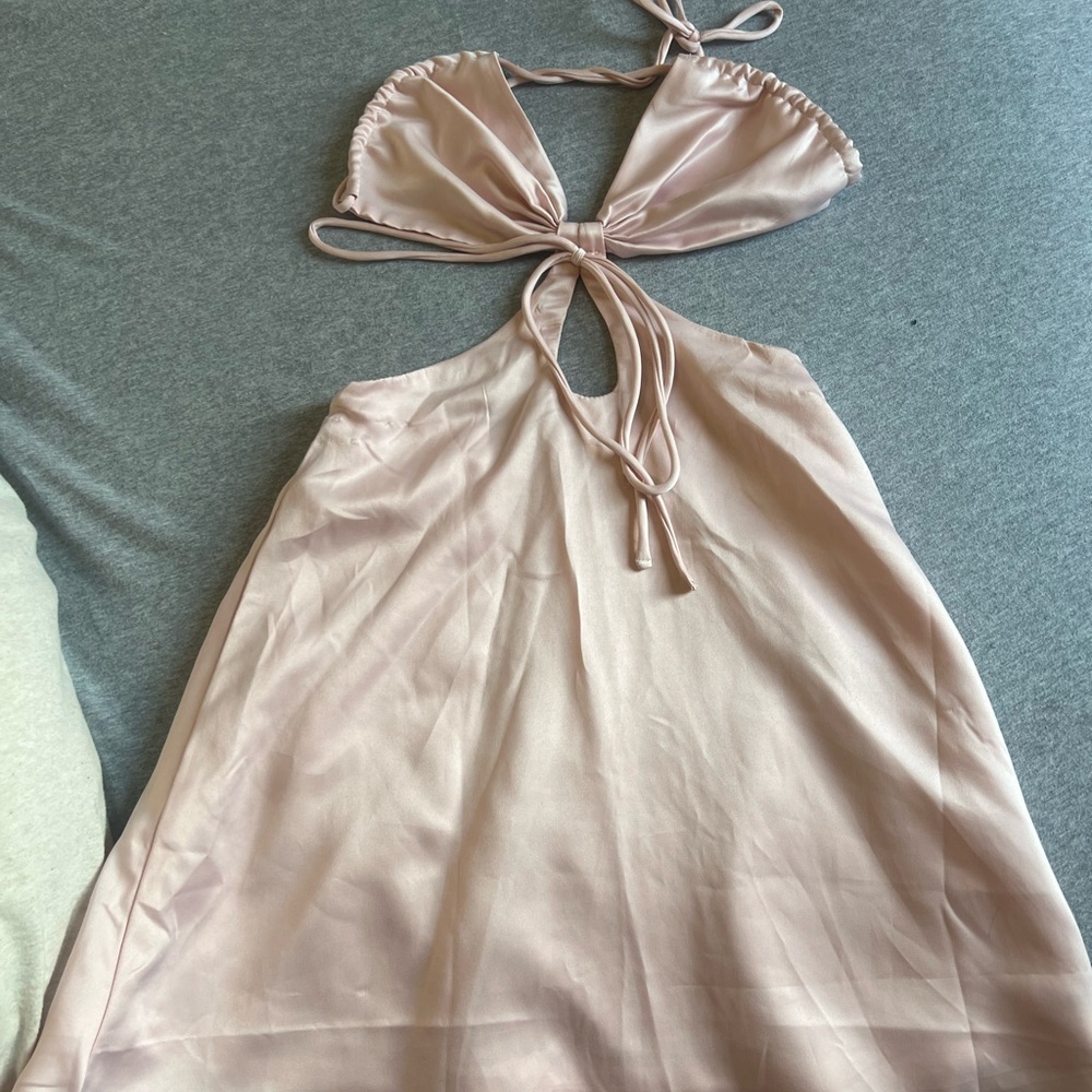 Light pink Princess Polly dress